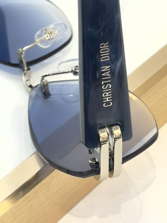 Picture of Dior Sunglasses _SKUfw76161379fw